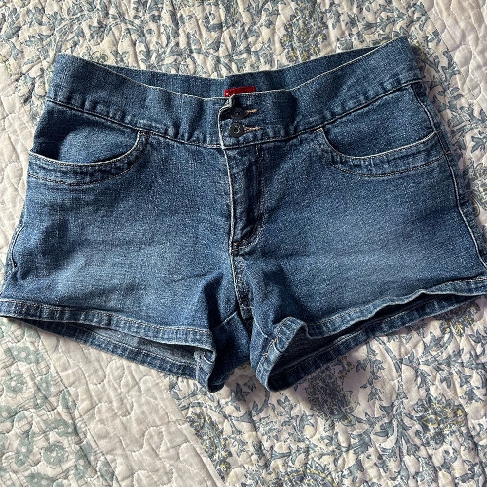 TILT Jean Shorts